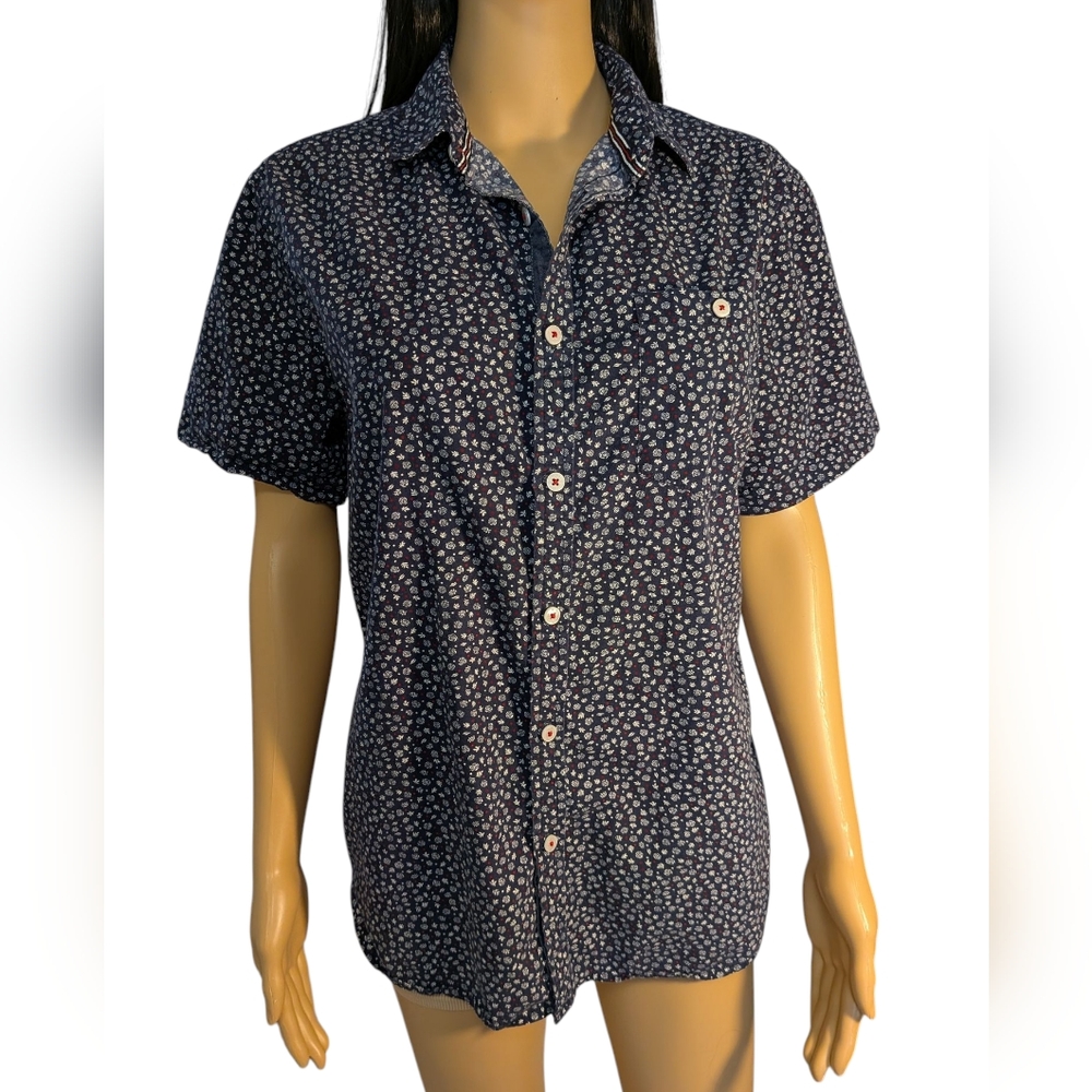 Denim & Flower Slim Fit Men's Button Down Shirt